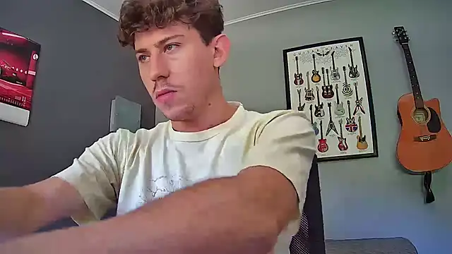 Snapshot of saint_not chatting on 25, 1, 2025 saint not online show from 25, 1, 2025