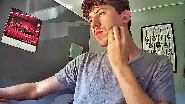 Snapshot of saint_not chatting on 1, 2, 2025 saint not online show from 1, 2, 2025