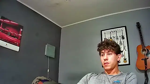 Snapshot of saint_not chatting on 17, 10, 2025 saint not online show from 17, 10, 2025