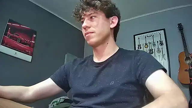 Snapshot of saint_not chatting on 24, 10, 2025 saint not online show from 24, 10, 2025