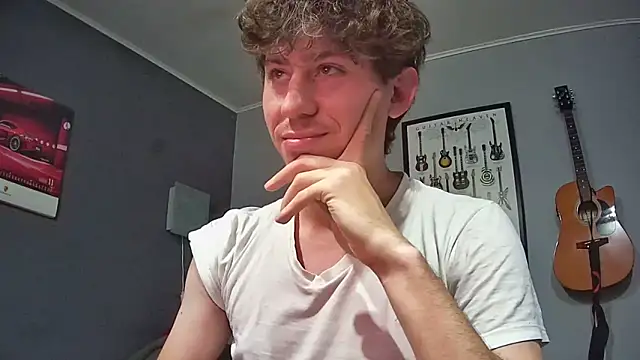 Snapshot of saint_not chatting on 9, 11, 2025 saint not online show from 9, 11, 2025