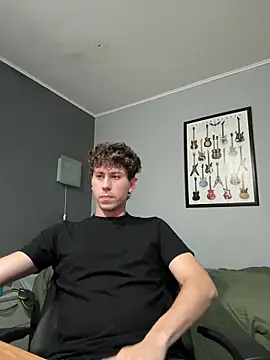 Snapshot of saint_not chatting on 2, 4, 2026 saint not online show from 2, 4, 2026