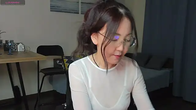 AvroraSakura online show from 17, 1, 2025