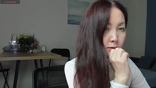 AvroraSakura online show from 28, 2, 2025