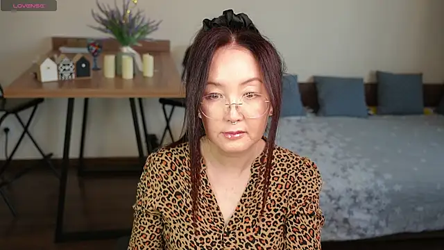 AvroraSakura online show from 2, 4, 2026