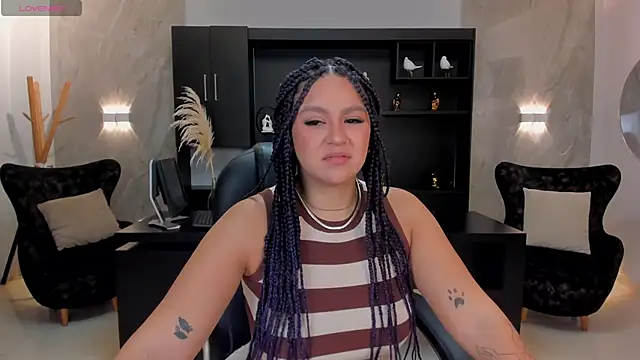 ToriCrossX online show from 26, 2, 2025