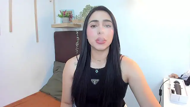 isabella jade online show from 11, 3, 2025