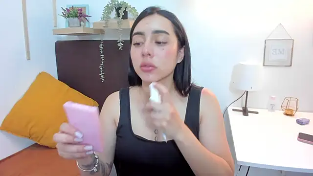 isabella jade online show from 22, 3, 2025