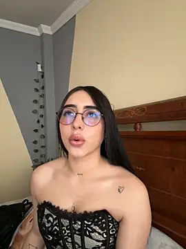 isabella jade online show from 22, 9, 2025