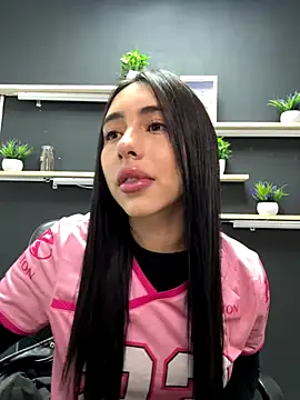 isabella jade online show from 19, 11, 2025