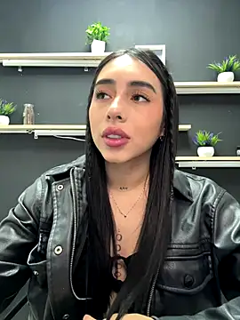 isabella jade online show from 27, 11, 2025