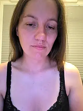 Nicole-Ray online show from 17, 7, 2026