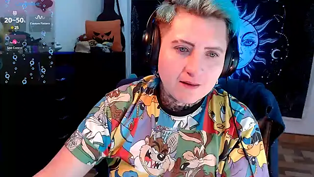 Marieblueeyes online show from 16, 2, 2025