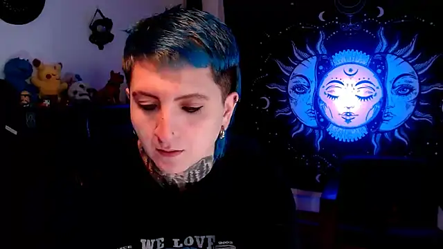 Marieblueeyes online show from 11, 3, 2025