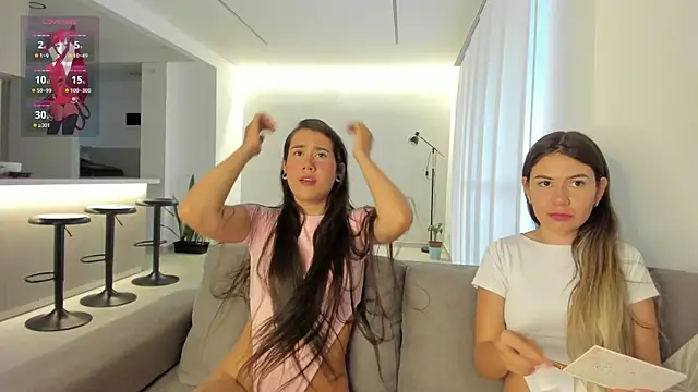 KaryAndTylor online show from 17, 3, 2025