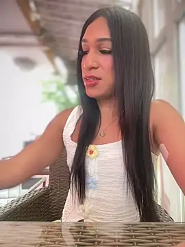 Ashly Miller online show from 1, 10, 2025