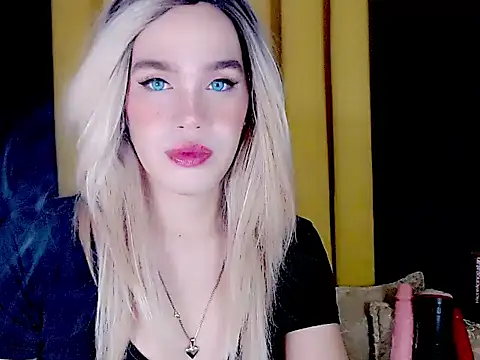 Snapshot of arianneXXX_ts chatting on 14, 9, 2025 arianneXXX ts online show from 14, 9, 2025