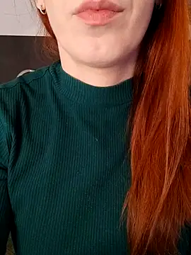 Snapshot of clara-francaise chatting on 16, 5, 2026 clara-francaise online show from 16, 5, 2026