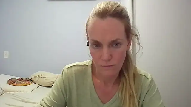 Annylove1 online show from 25, 2, 2026