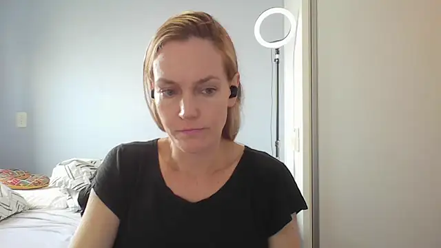 Annylove1 online show from 5, 3, 2026