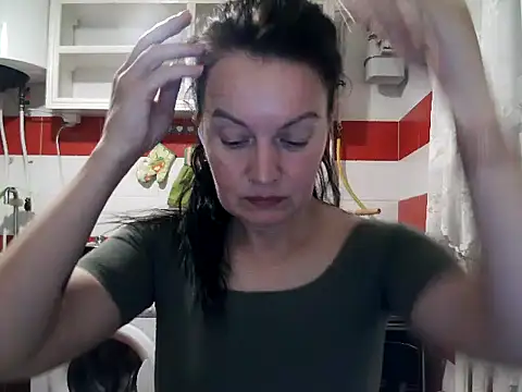 LoveNBloom online show from 28, 7, 2026