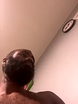 Snapshot of SlxmXBlxck chatting on 13, 10, 2025 SlxmXBlxck online show from 13, 10, 2025