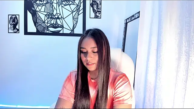 Snapshot of Ciara8 chatting on 28, 2, 2025 Ciara8 online show from 28, 2, 2025