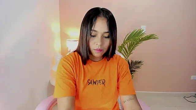 Snapshot of Ciara8 chatting on 25, 9, 2025 Ciara8 online show from 25, 9, 2025