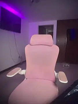 Miaparkerss  online show from 19, 3, 2026