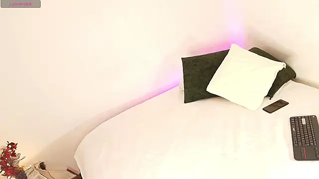 kattyytaylor online show from 22, 4, 2026