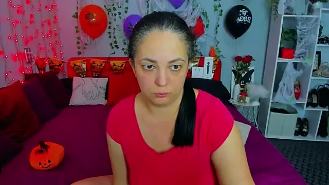 DarlingMilf online show from 28, 10, 2025