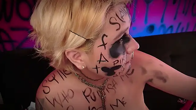 Laura takint online show from 30, 1, 2025