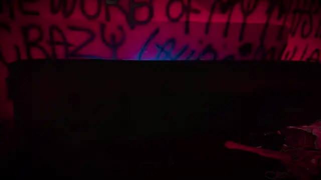 Laura takint online show from 7, 2, 2025