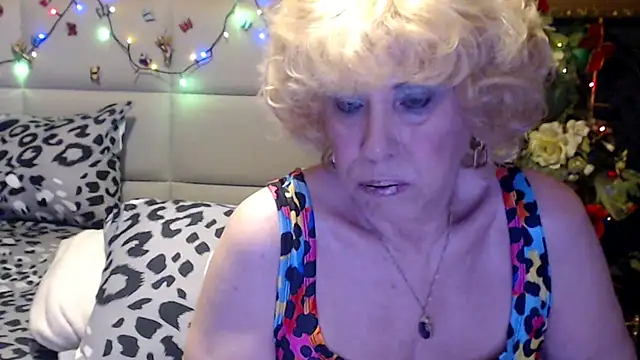 HappyWomanOn online show from 25, 4, 2026