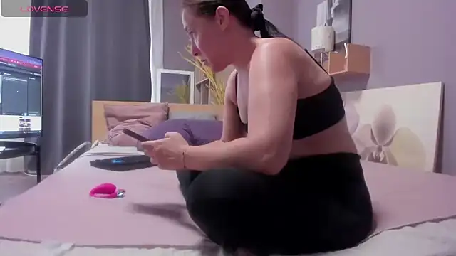 myraPAWG online show from 5, 7, 2026