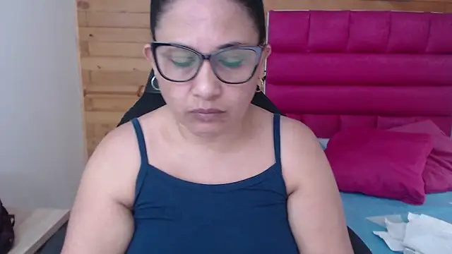 Snapshot of Katha_Marck chatting on 24, 12, 2024 Katha Marck online show from 24, 12, 2024