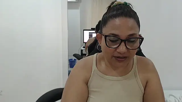 Snapshot of Katha_Marck chatting on 13, 9, 2025 Katha Marck online show from 13, 9, 2025