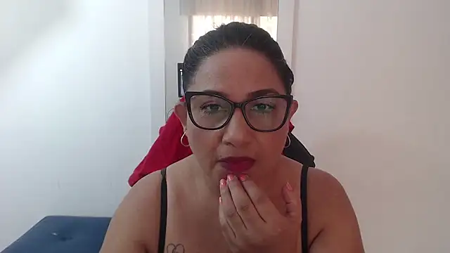 Katha Marck online show from 18, 4, 2026