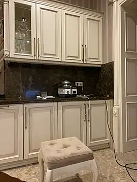 Amazoniiaa online show from 22, 2, 2025