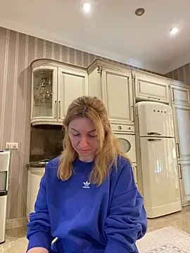 Amazoniiaa online show from 23, 2, 2025