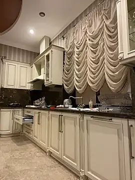 Amazoniiaa online show from 2, 3, 2025