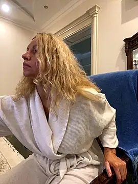 Amazoniiaa online show from 12, 11, 2025