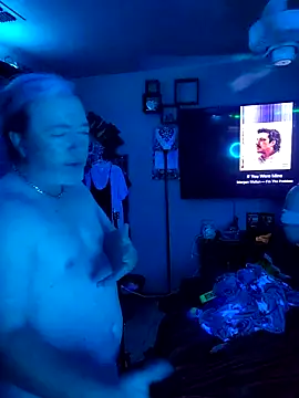 Hotredheadandtoungelasher online show from 16, 3, 2026