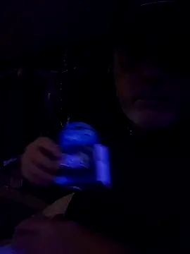 Hotredheadandtoungelasher online show from 27, 4, 2026