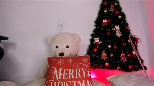 Snapshot of Irisweet_ chatting on 2, 1, 2025 Irisweet online show from 2, 1, 2025