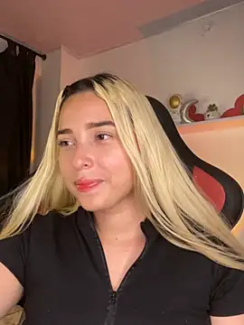 Snapshot of Irisweet_ chatting on 21, 3, 2025 Irisweet online show from 21, 3, 2025