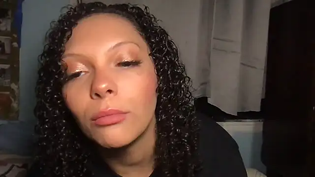 LuLuValenttine101 online show from 18, 3, 2026