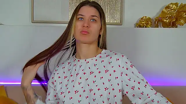 RachelSimpson online show from 13, 3, 2026