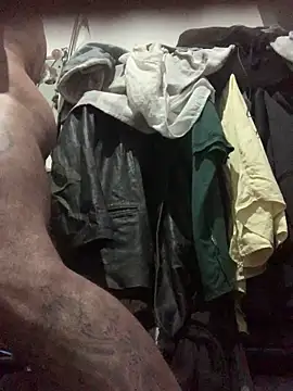 Snapshot of raphadoors19 chatting on 9, 2, 2026 raphadoors19 online show from 9, 2, 2026