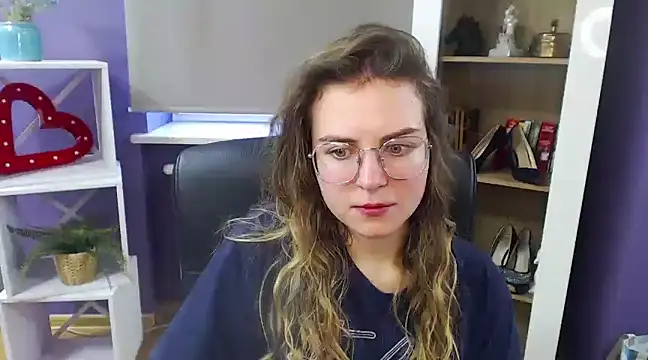 Zoey Erotic online show from 3, 2, 2025